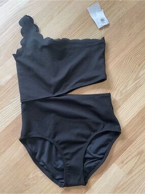 Girls bathing suit